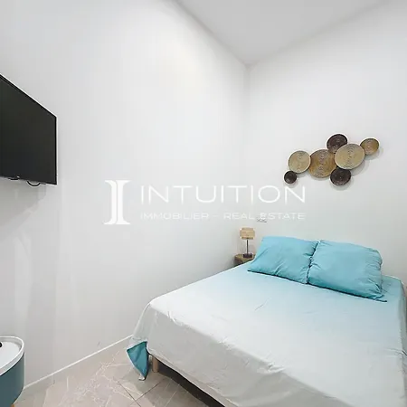 Intuition - 3br - 10min Palais Lejlighed *